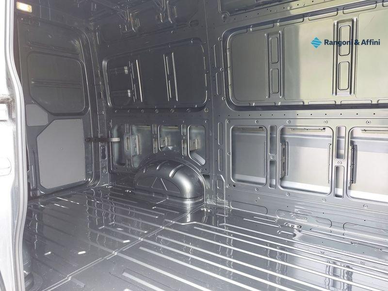 Volkswagen Crafter 30 2.0 TDI 140CV PM-TM Furgone Business