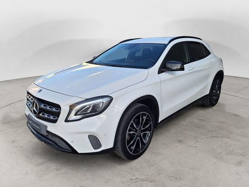 Mercedes-Benz GLA 200 d 136 CV Automatica NAVI LED Sport