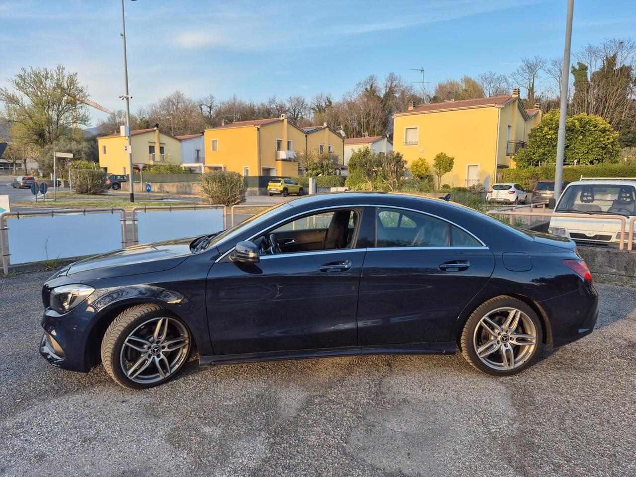 Mercedes-benz CLA 220 d 4Matic Automatic Business