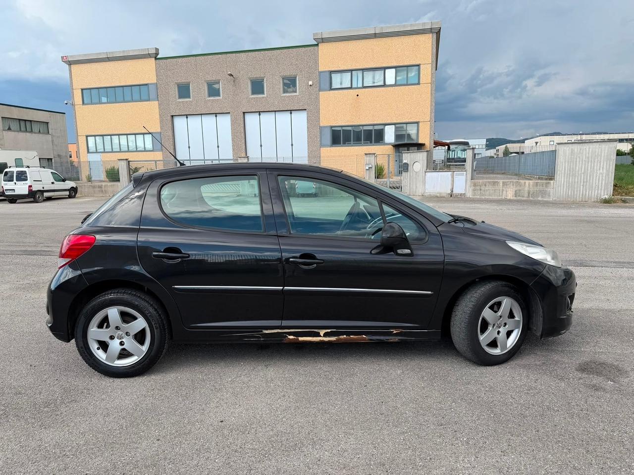 Peugeot 207 1.4 HDi