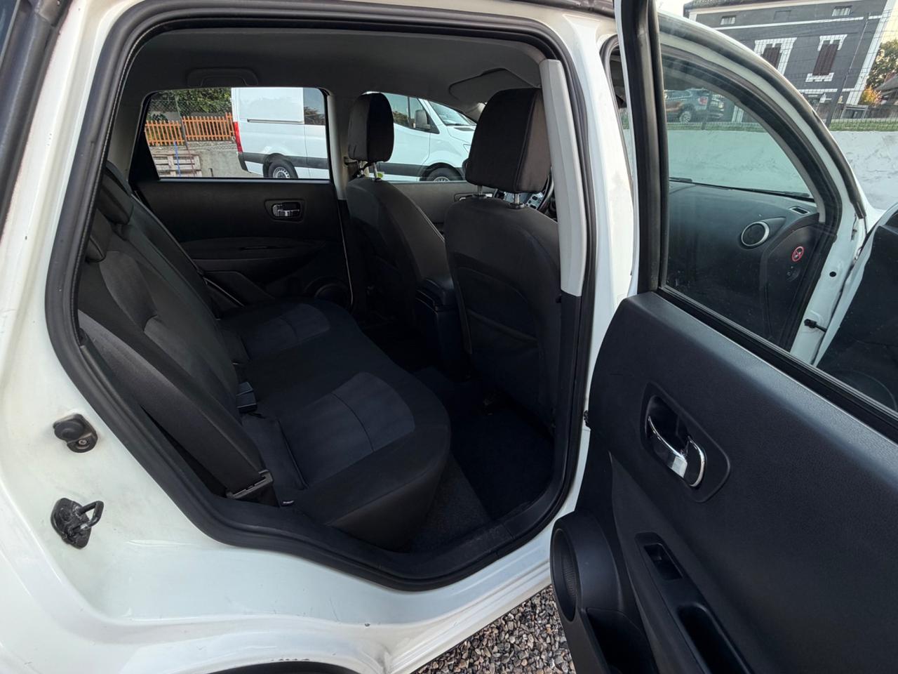 Nissan Qashqai 2.0 dCi DPF Tekna