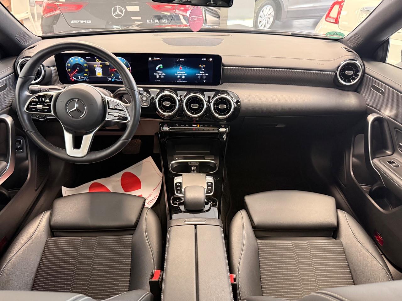 Mercedes-Benz CLA 200 2.0 150cv TETTO IVA ESPOSTA