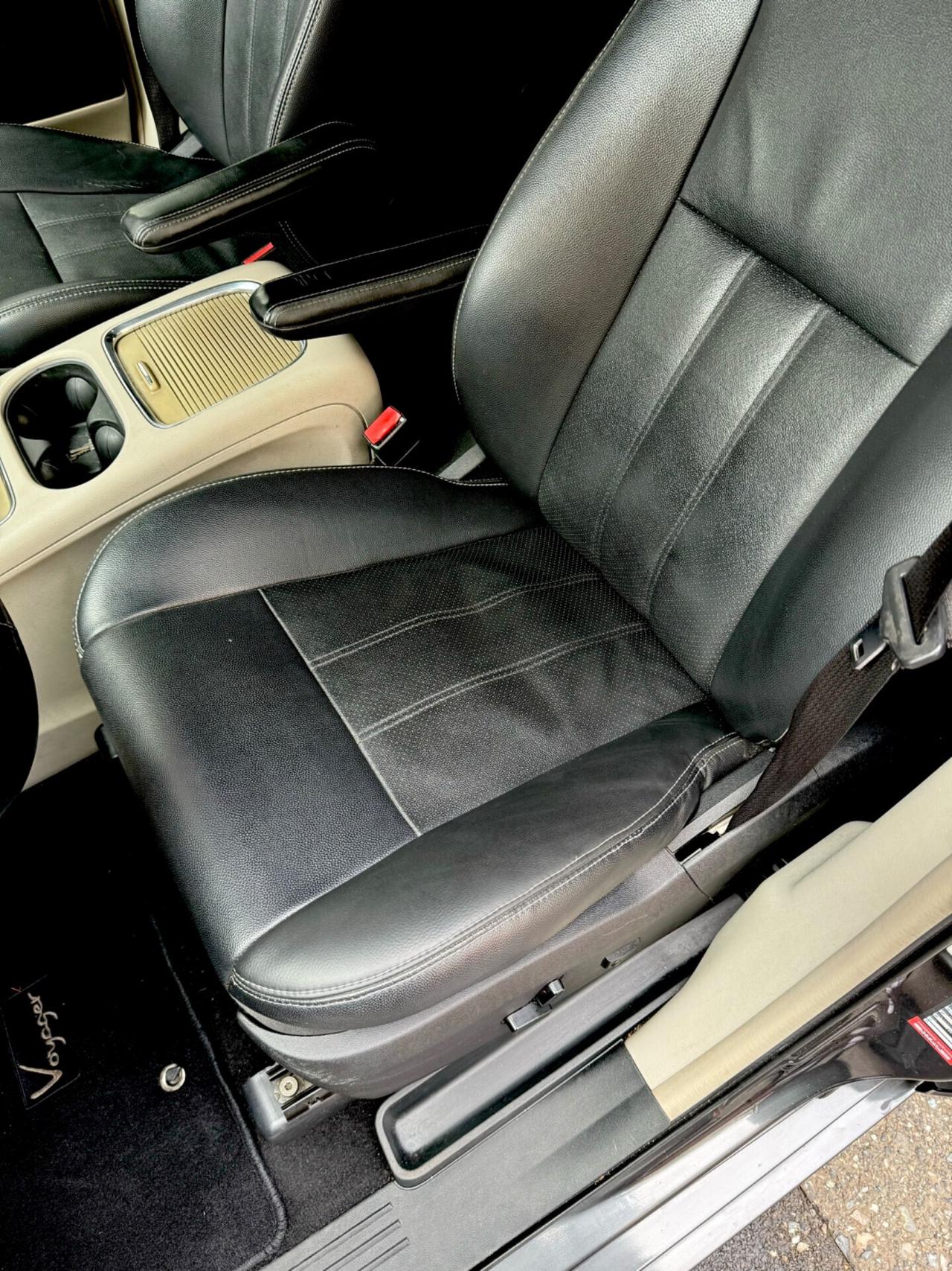 Lancia Voyager 2.8 Turbodiesel Gold 163 CV