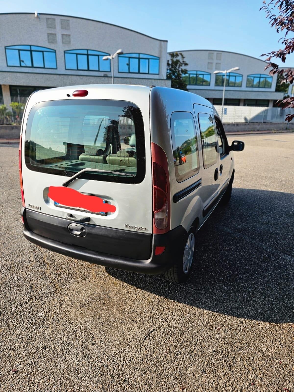 Renault Kangoo 1.5 dCi 65CV cat 5 porte Privilège