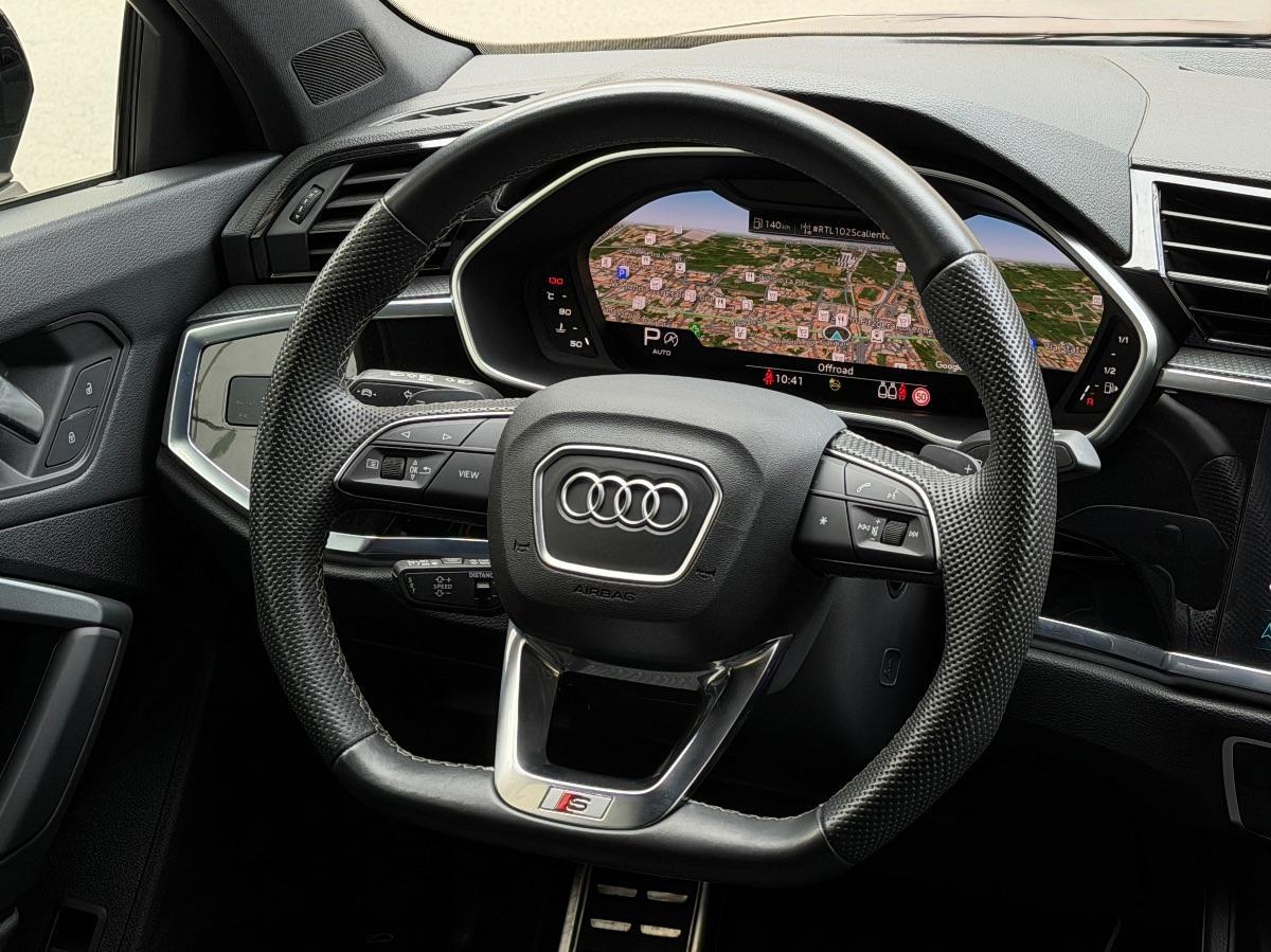 Audi Q3 Sportback 40TDI Quattro S-line Identity Black 200CV