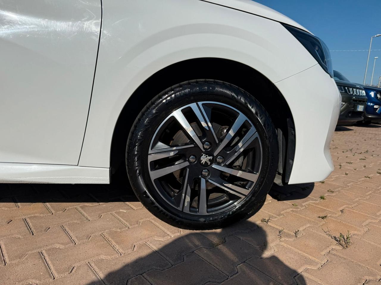 Peugeot 208 BlueHDi 100 Allure Pack