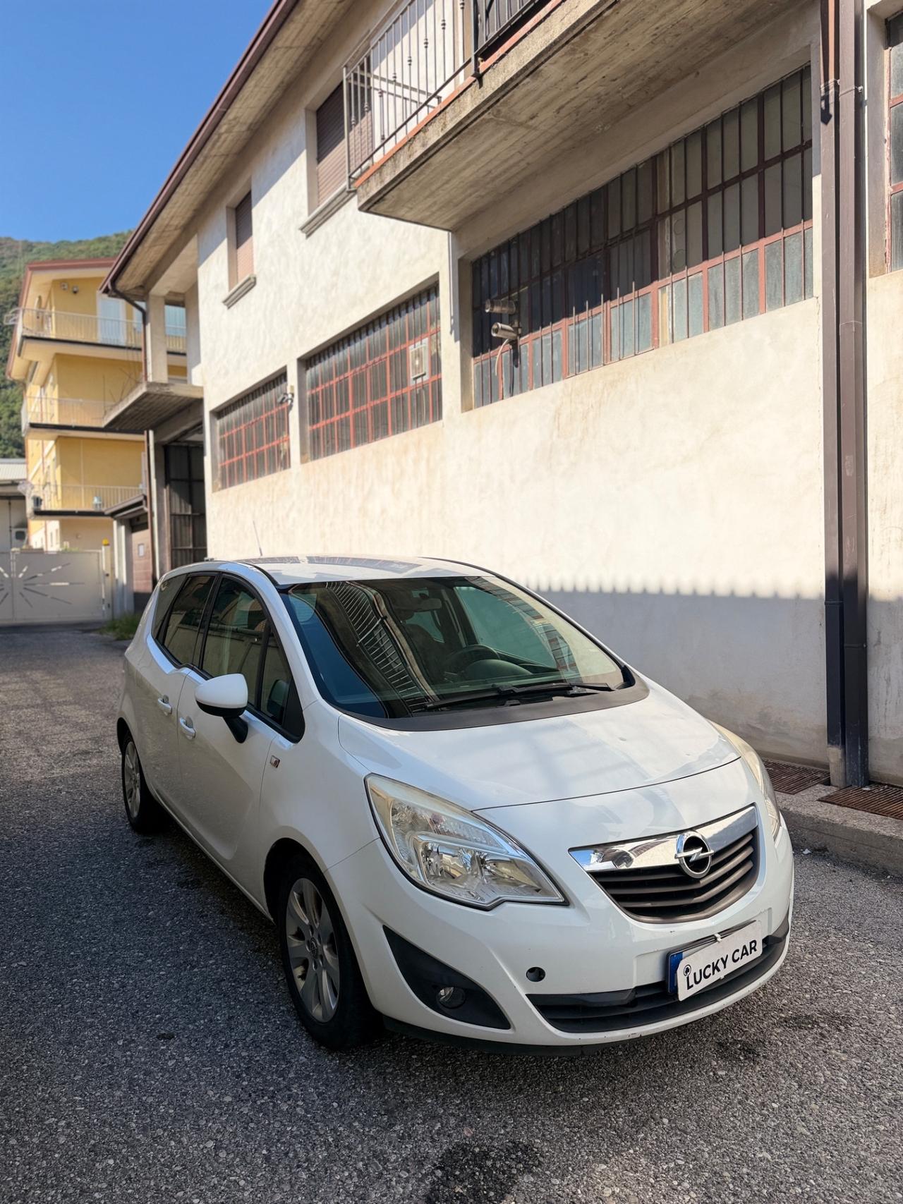 Opel Meriva 1.3 CDTI 95CV ecoFLEX Cosmo