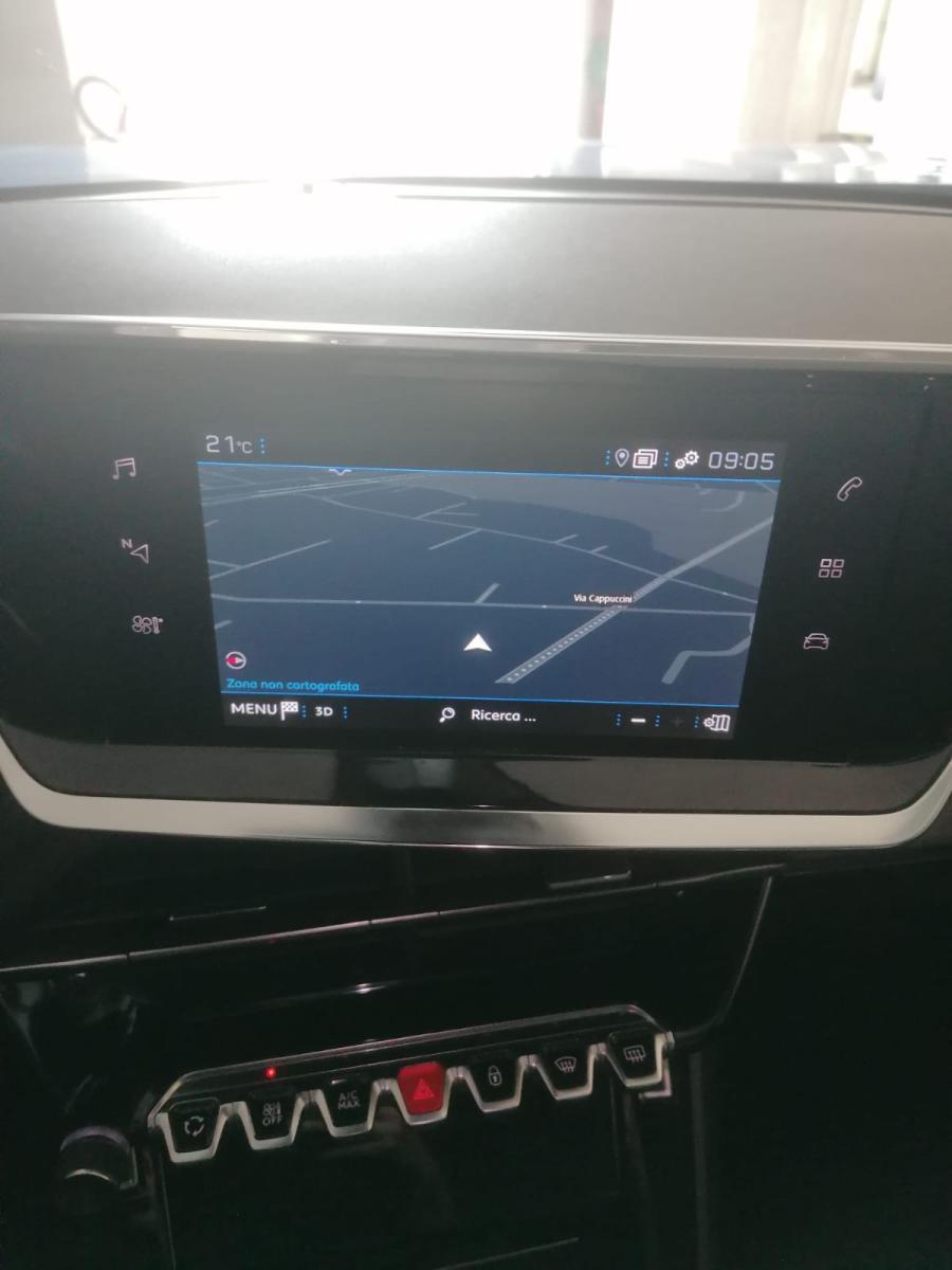 PEUGEOT - 2008 - BlueHDi 130 S&S EAT8 Allure