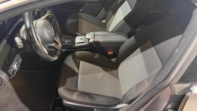 MERCEDES-BENZ CLA 180 d Shooting Brake Business