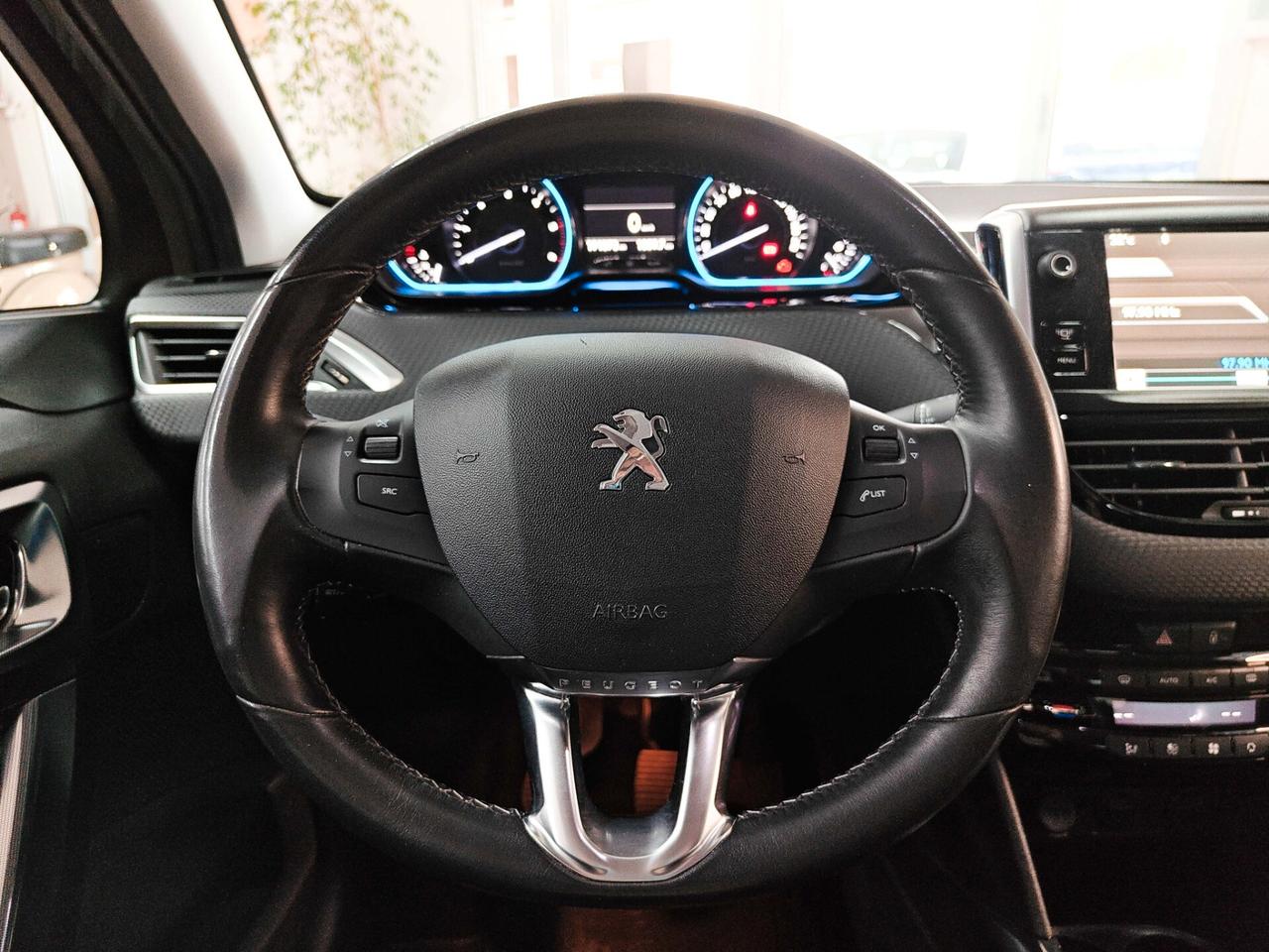 Peugeot 2008 1.6 e-HDi 115 CV Stop&Start Allure