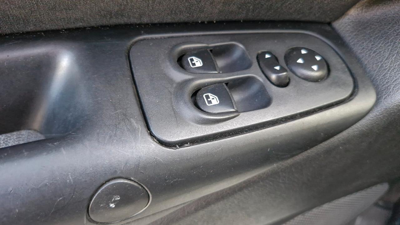 Lancia Ypsilon 1.2 69 CV Diva