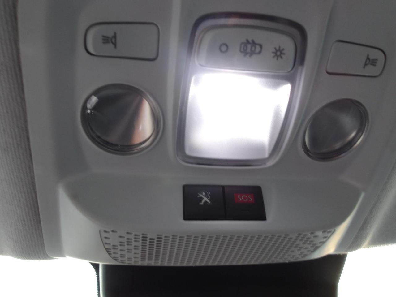 Peugeot 208 5 Porte 208 5p 1.2 puretech Allure s&s 82cv my18