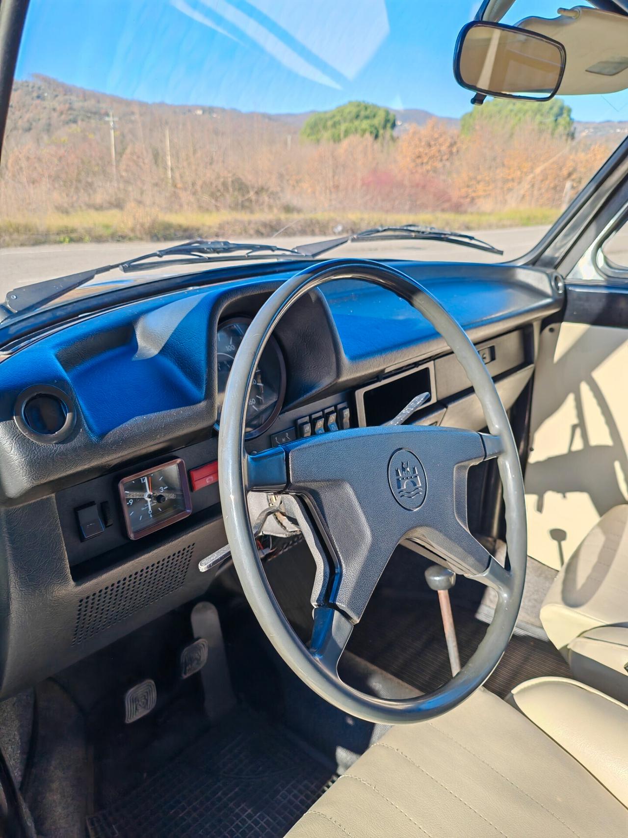 VW Maggiolino CABRIO