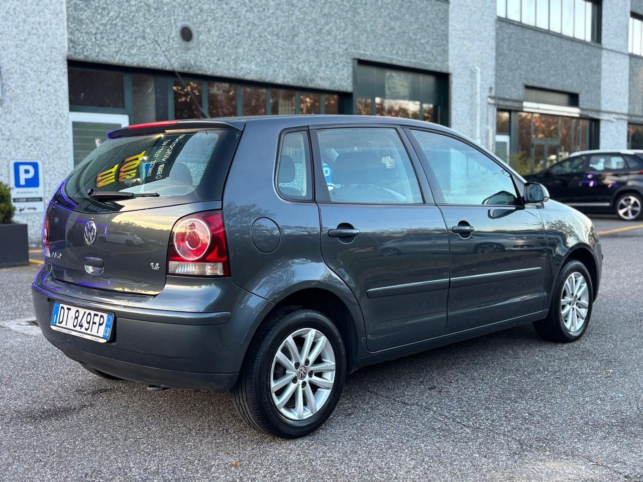 Volkswagen Polo 1.4/80CV 16V 5p. Comfortline