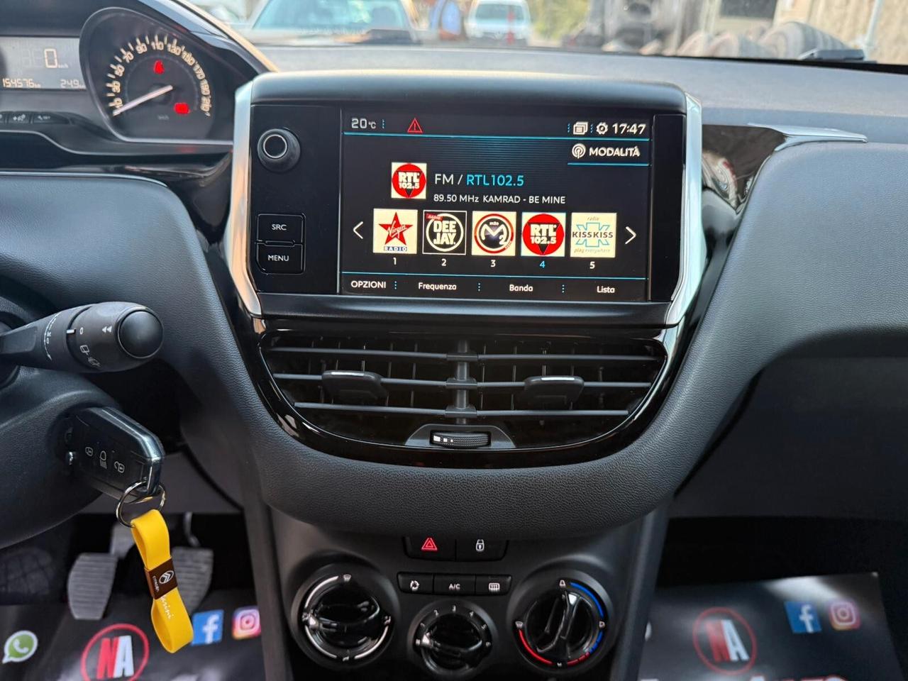 Peugeot 208 BlueHDi 75CV Allure AUTOCARRO 5 POSTI