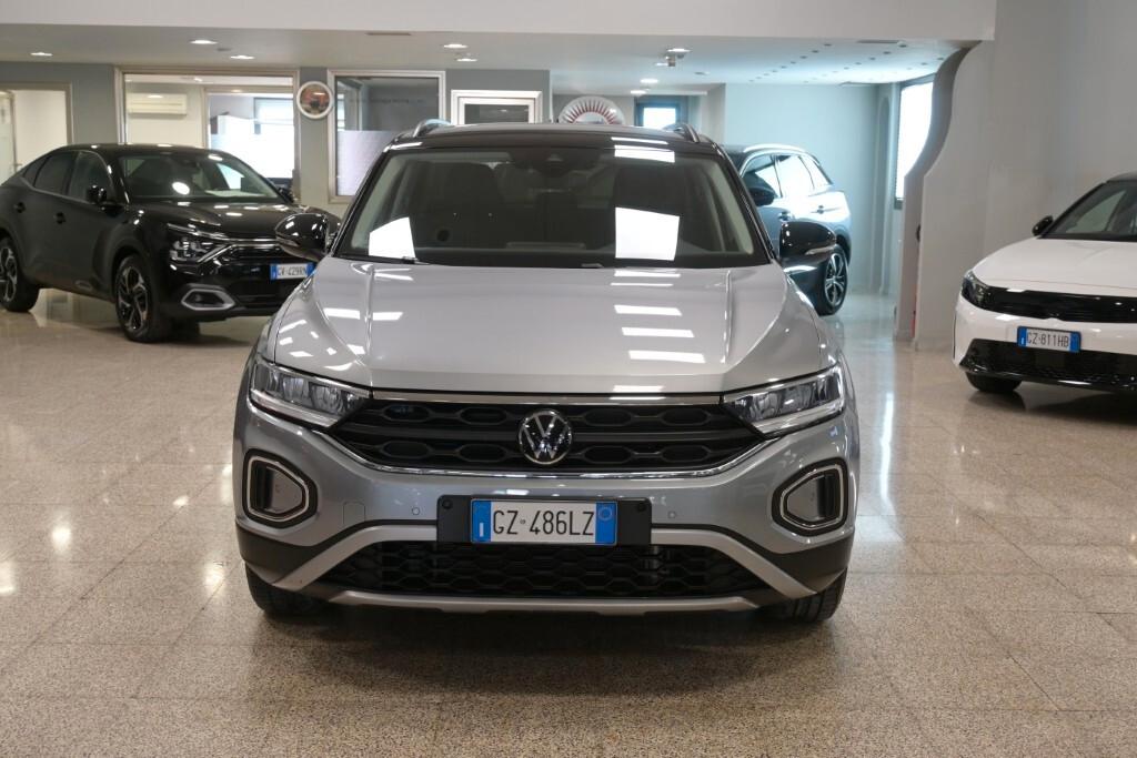 VOLKSWAGEN T-ROC 2.0 TDI 115CV 6M. SCR LIFE ( FARI LED - DIGITAL COCKPIT - ADAPTIVE CRUISE - CLIMATRONIC - NAVI - APP CONNECT - PARK ASSIST - TETTO BICOLORE )
