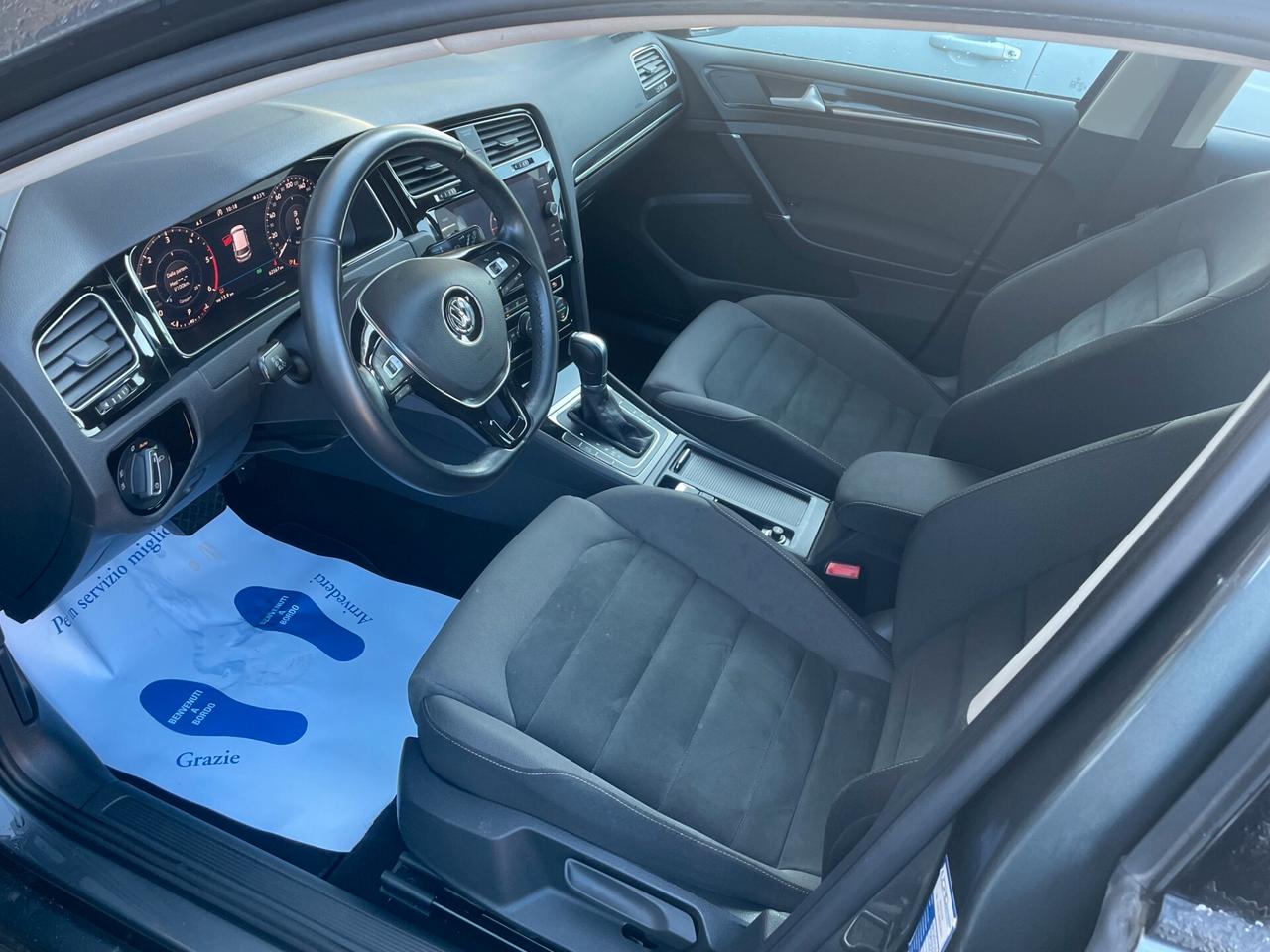 Volkswagen Golf 2.0 TDI DSG 5p. Executive BMT IVA ESPOSTA