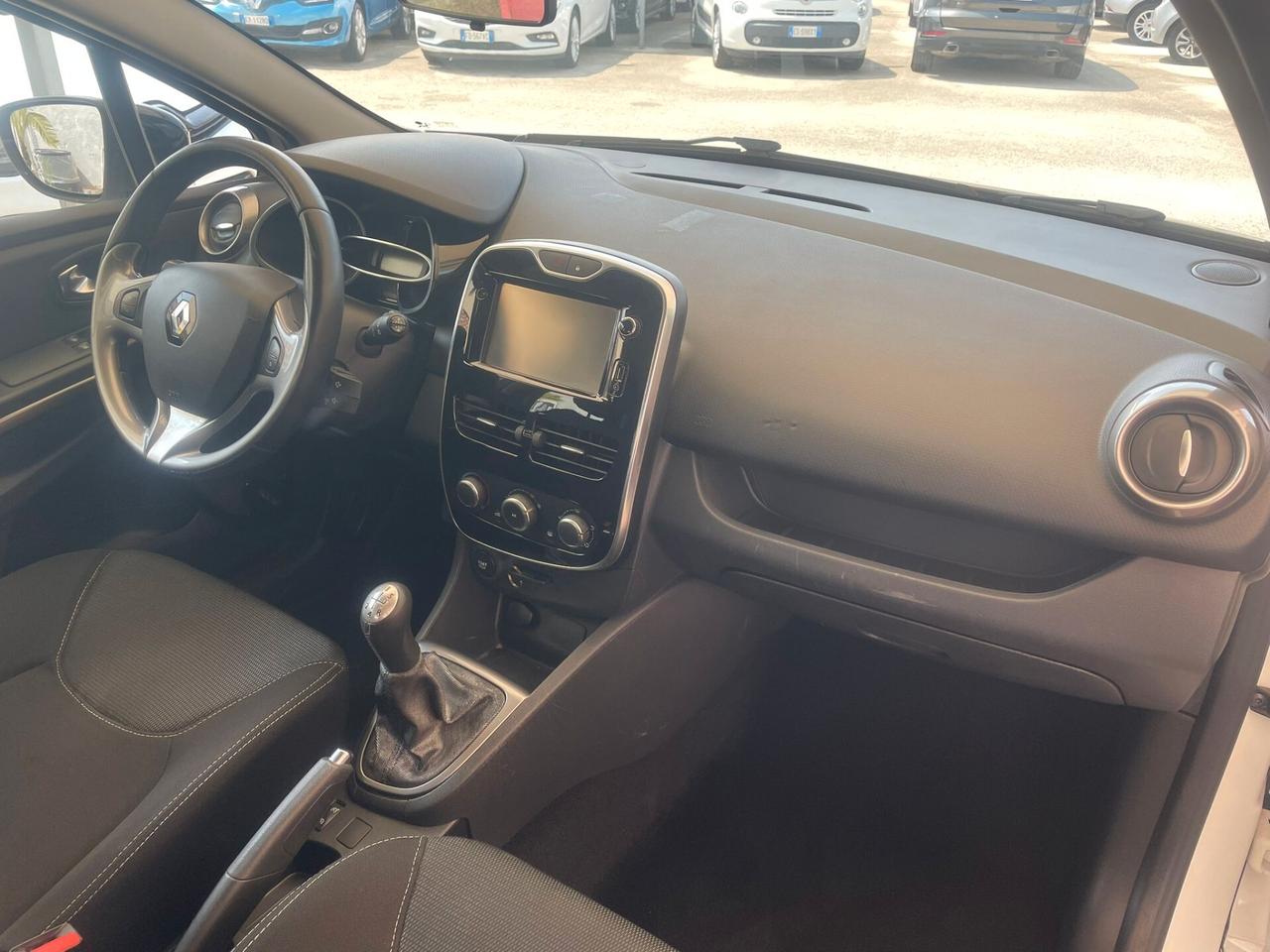 Renault Clio 1.2 75CV 5 porte Costume National