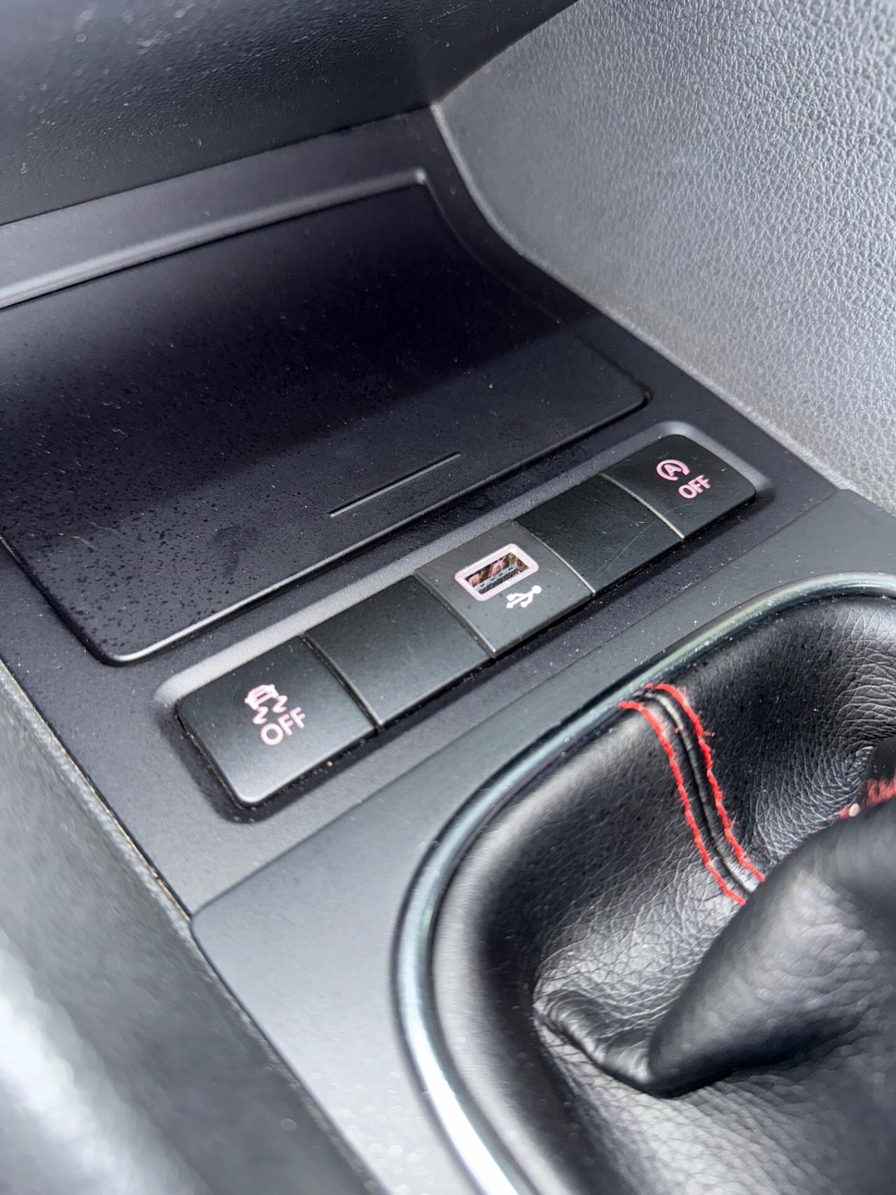 Volkswagen Golf 1.6 TDI DPF 5p. Highline