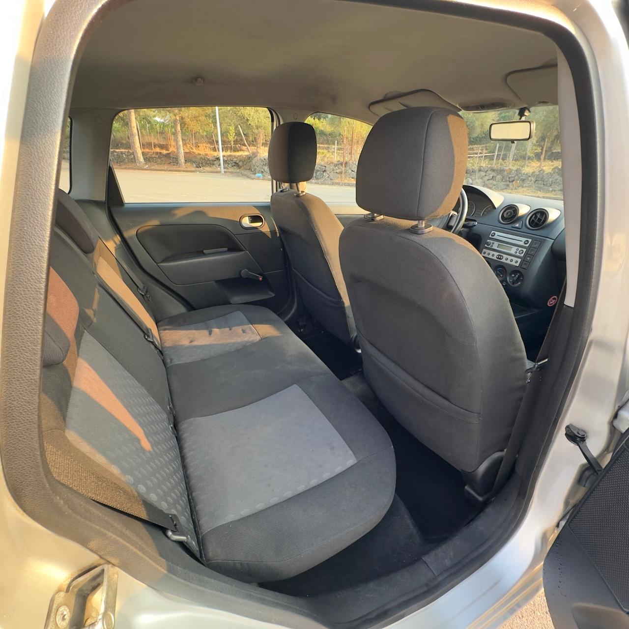 Ford Fiesta 1.4 TDCi 5p.