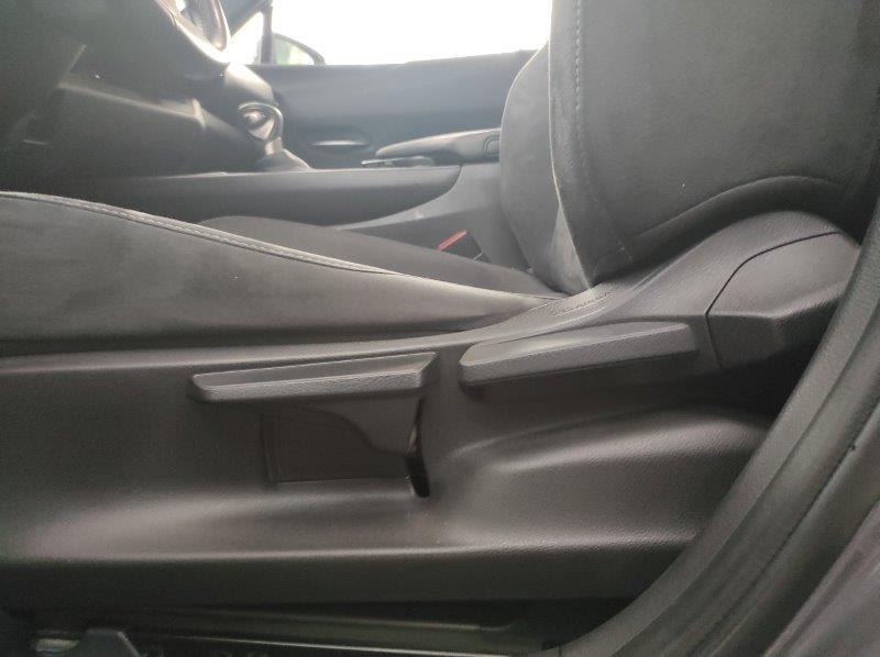 LEXUS UX - UX Hybrid Business