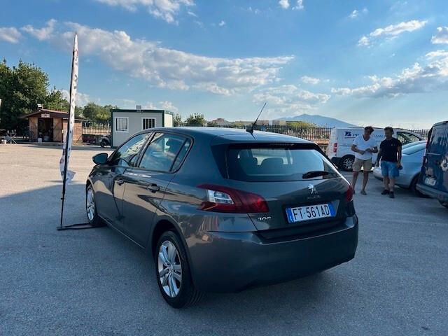 Peugeot 308 BlueHDi 130 S&S Business