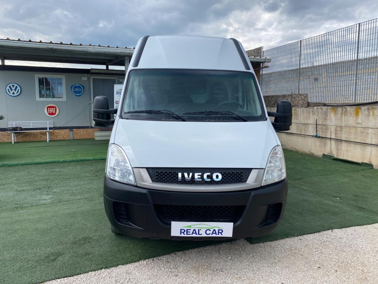 Iveco Daily 35 Furgone XL Max 3.0 Anno 2010