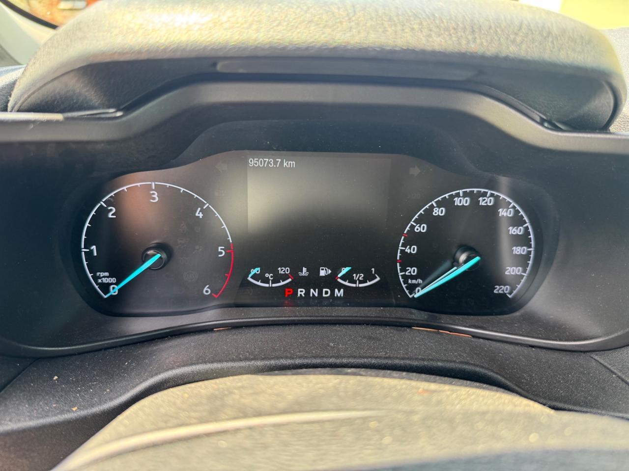 FORD TRANSIT CONNECT FULL OPTIONAL