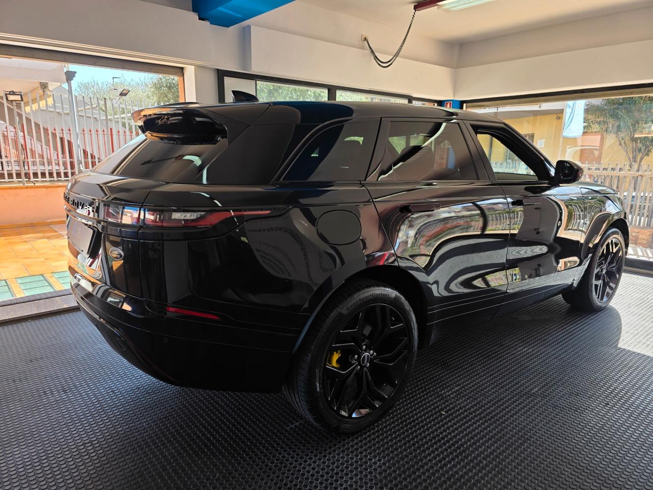Land Rover Range Velar 2.0D I4 240 CV HSE 2019