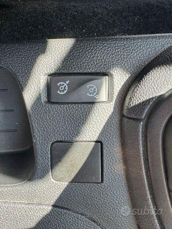 RENAULT CLIO 1.5 Dci VAN 2 POSTI AUTOCARRO