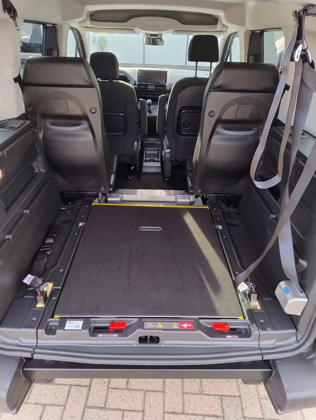 Fiat Doblo Trasporto Persone disabili Pronta Consegna