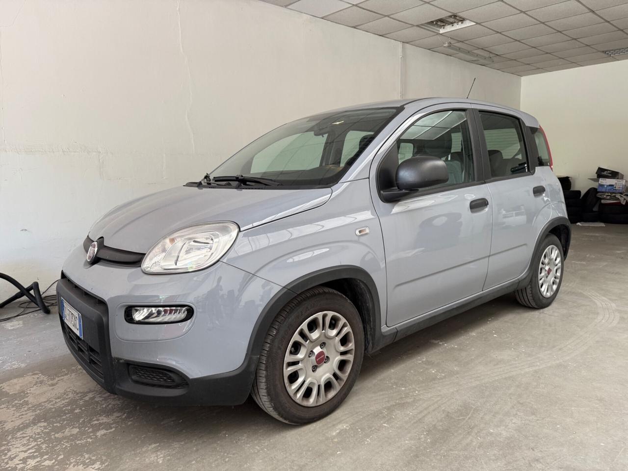 Fiat Panda 1.0 FireFly S&S Hybrid soli 17 MILA KM NEOPATENTATI