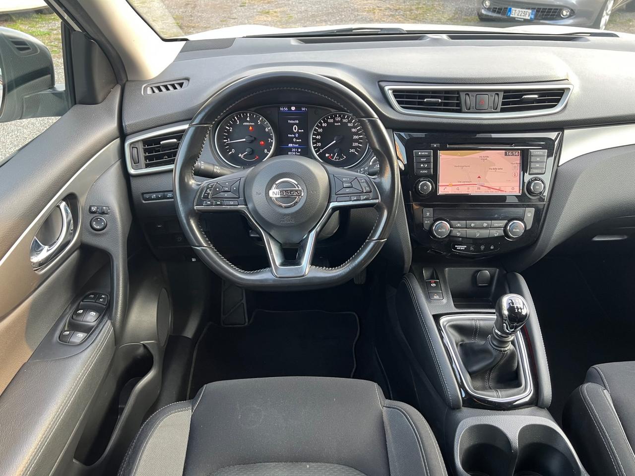 Nissan Qashqai 1.3 DIG-T 140 CV N-Connecta*NAVI*TETTO
