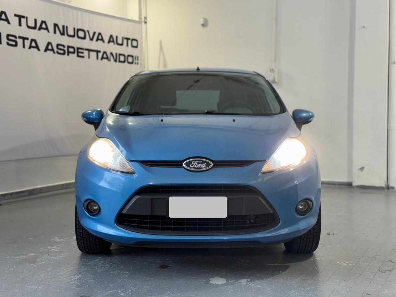 Ford Fiesta 1.4 5 porte Bz.- GPL Titanium
