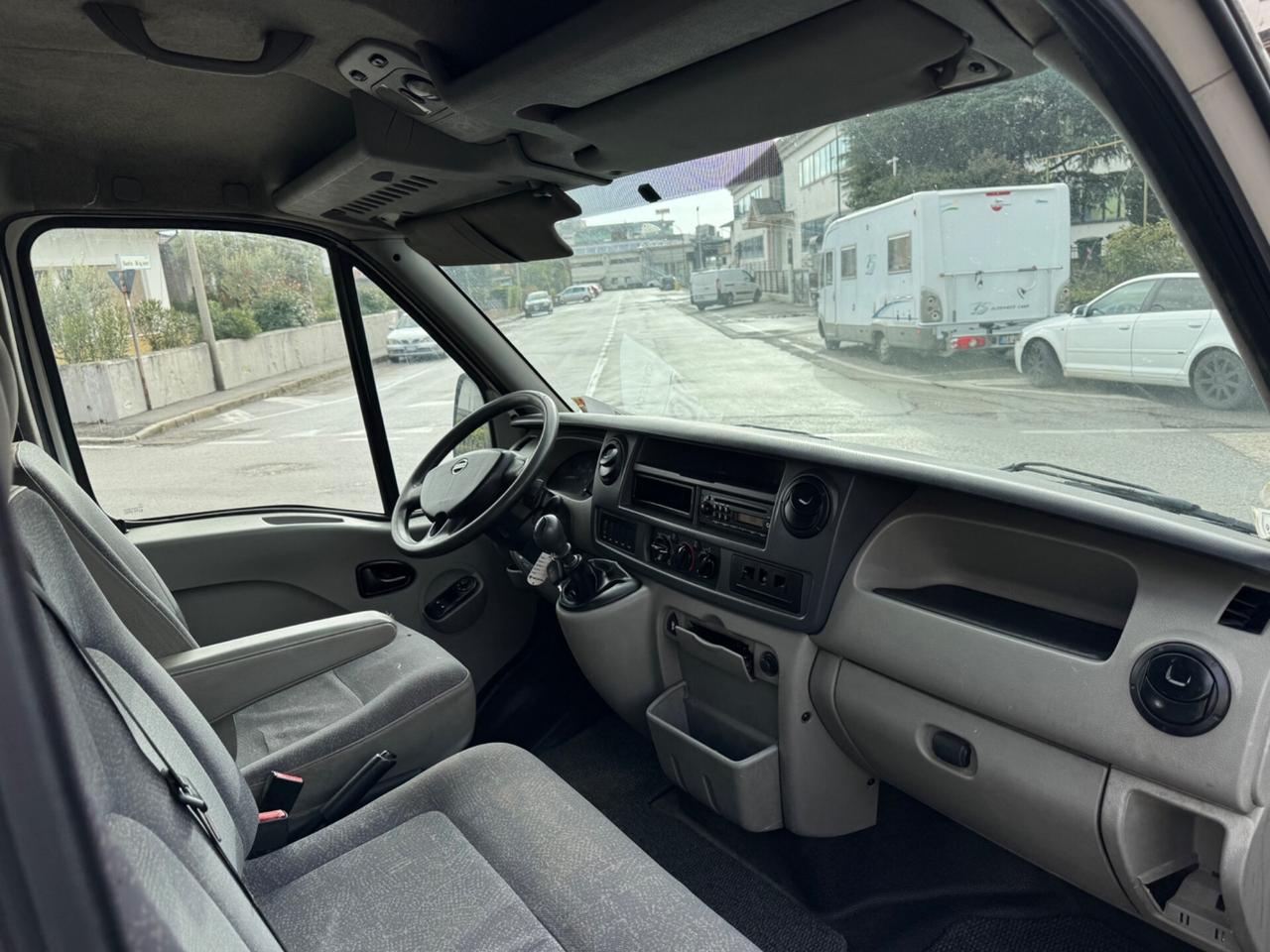 Nissan Interstar V28 2.5 dCi/100 PC-TN Fu.Easy