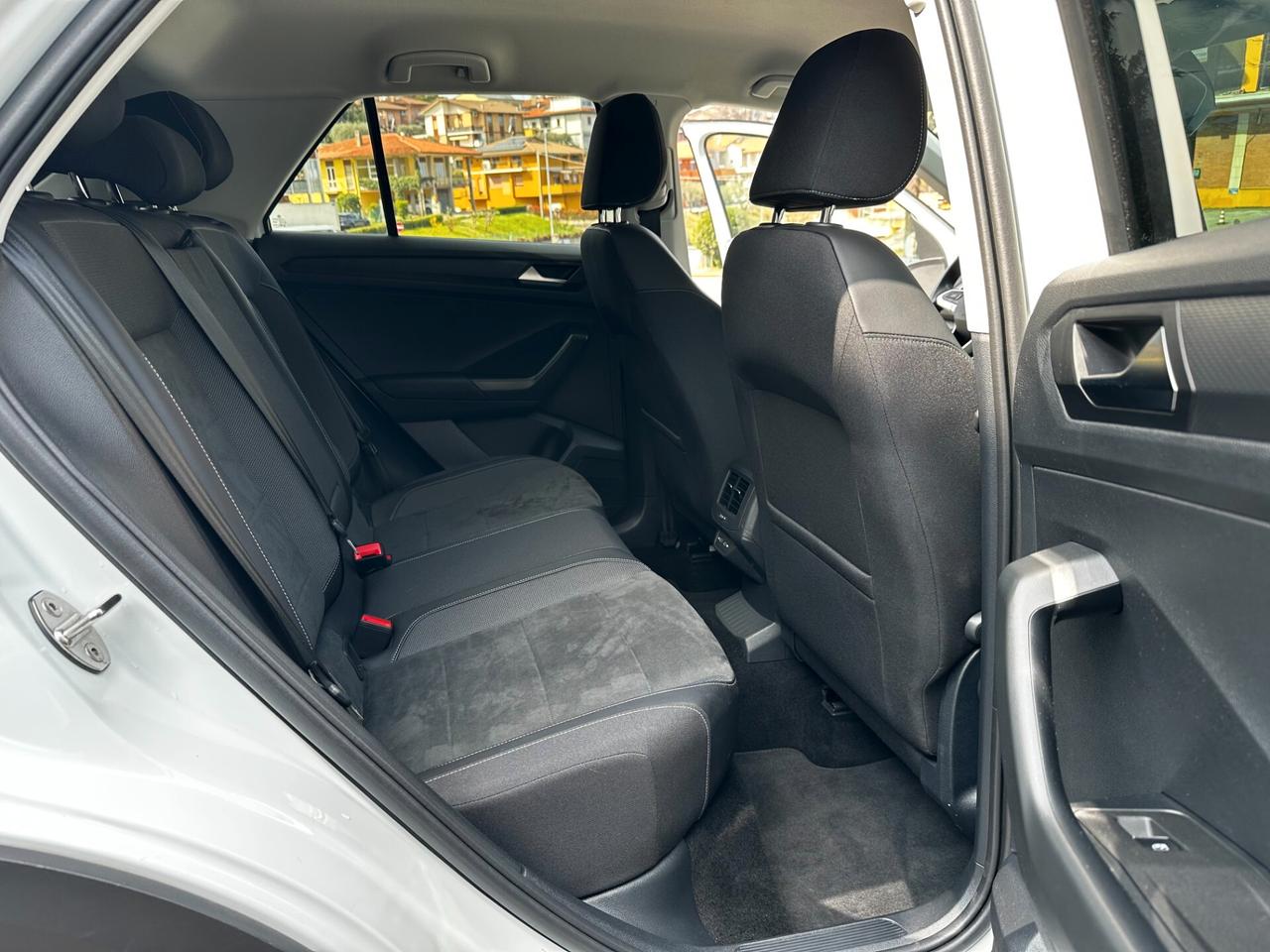 Volkswagen T-Roc 2.0 TDI 150 DSG Style LINE _ VIRTUAL_NAVI_FULL LED_SEDILI MASSAGE