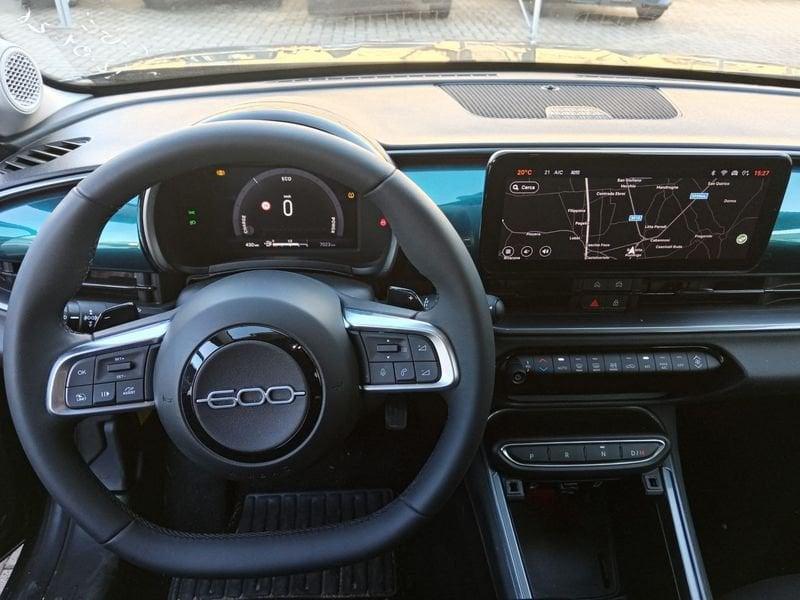 FIAT 600 1.2 Hybrid 145cv Icon