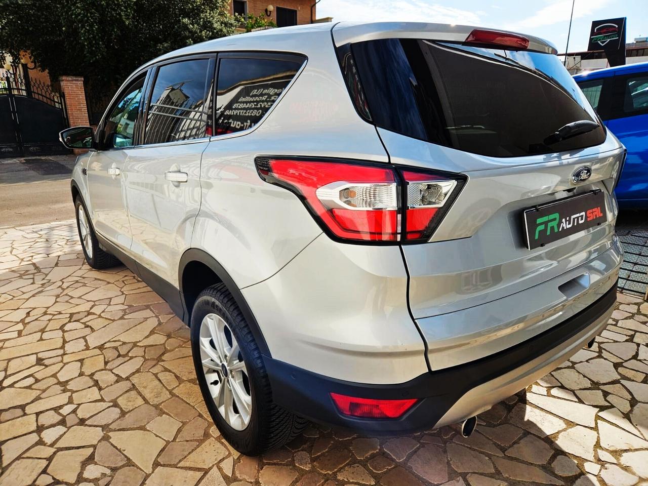 Ford Kuga 1.5 TDCI 120 CV S&S 2WD Powershift Edition