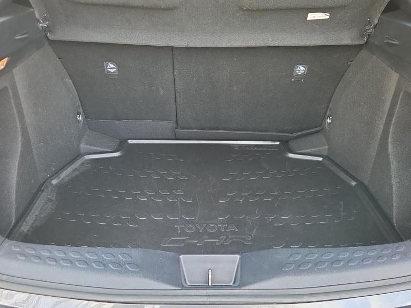 Toyota C-HR (2016-2023) 1.8 Hybrid E-CVT Trend