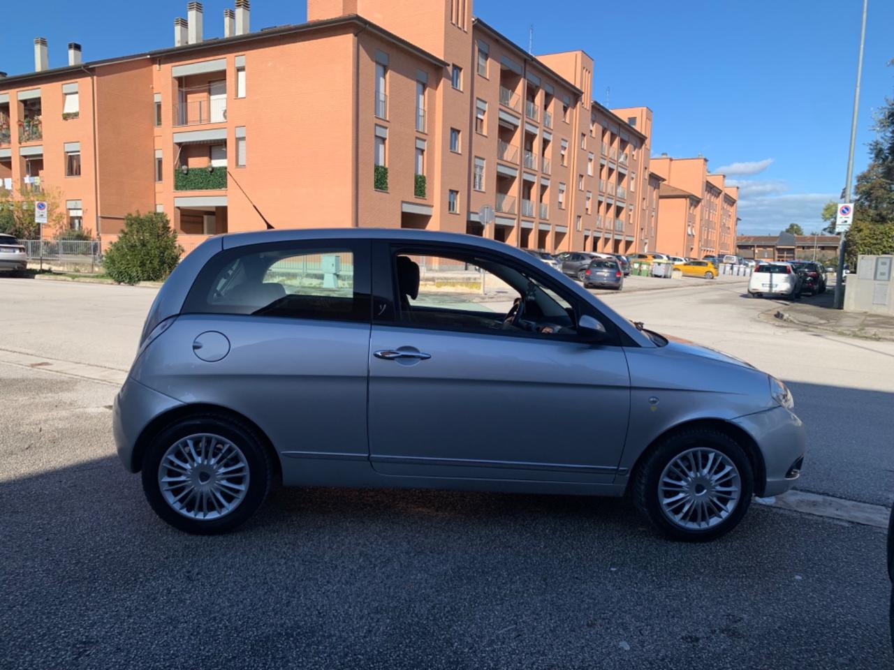 Lancia Ypsilon 1.3 multijet