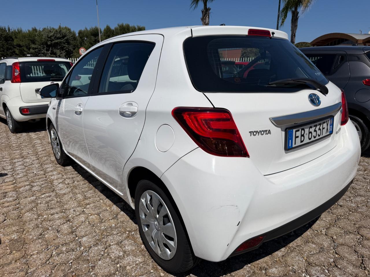 Toyota Yaris 1.5 Hybrid 5 porte Active