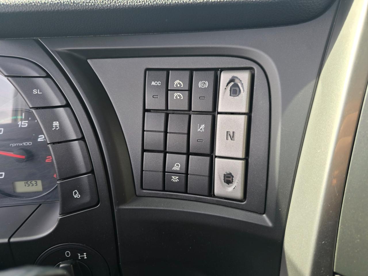 IVECO STRALIS HI-WAY 460 2017