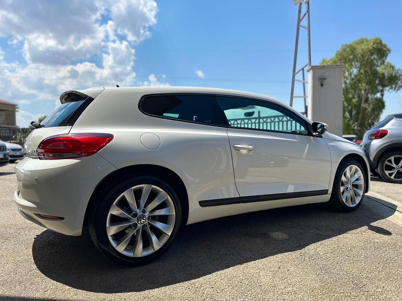 Volkswagen Scirocco 2.0 TDI 170 CV DPF