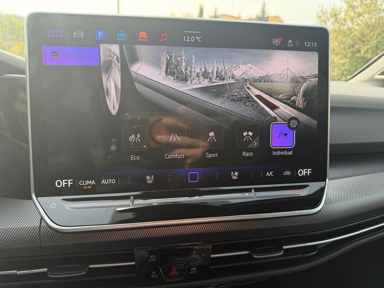 Volkswagen Golf R/2.0/DSG/4MOTION/BLACK EDITION/HEAD UP/NAVI/TELPDC/F1/CERCHI 19/SED.SPORT/PRONTA CONSEGNA!!