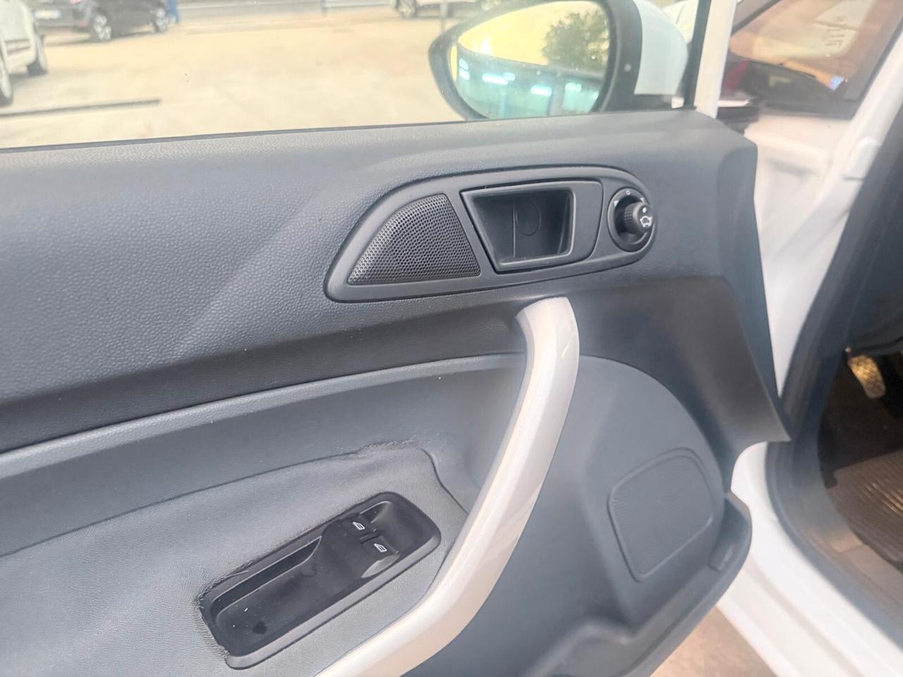 Ford Fiesta Fiesta+ 1.4 3 porte Bz.- GPL