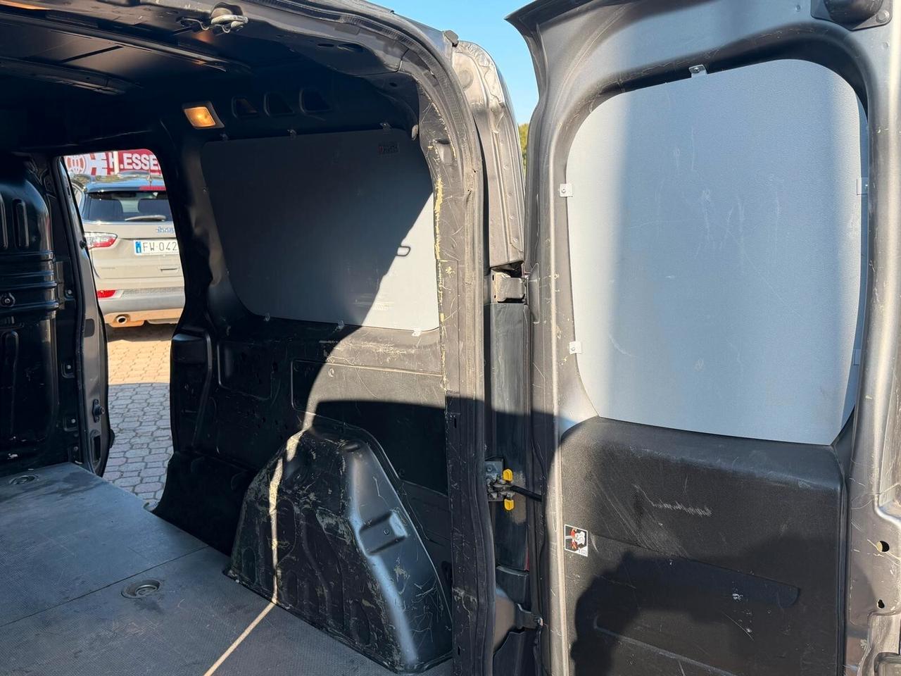 Fiat Doblo Doblò 1.6 MJT 105CV S&S PL-TN Cargo Maxi Business