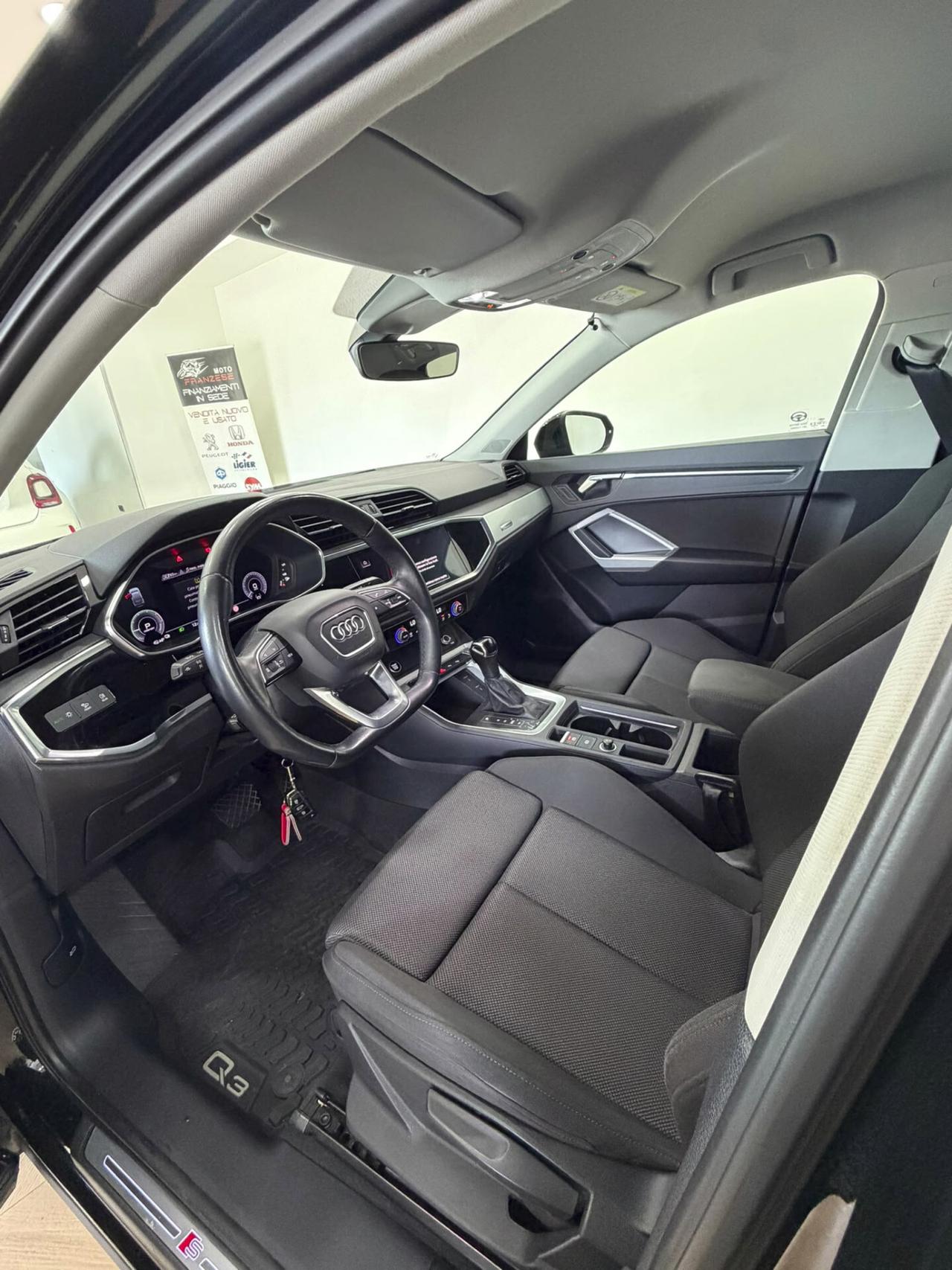 Audi Q3 SPB PLUG IN 45 TFSI E S TRONIC LINE EDITION