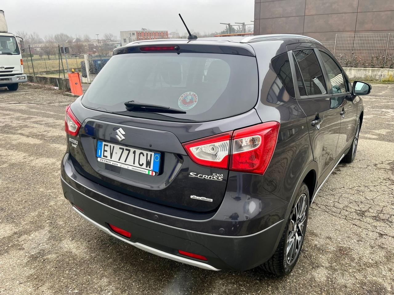 Suzuki S-Cross 1.6d 2014 66.000km 4x4 full optional perfetta