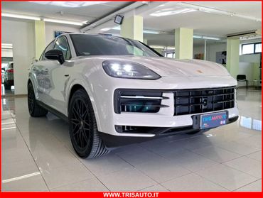 PORSCHE Cayenne Coupe' 3.0 V6 E-Hybrid 2026 ITALIA (TETTO PANORAMICO)