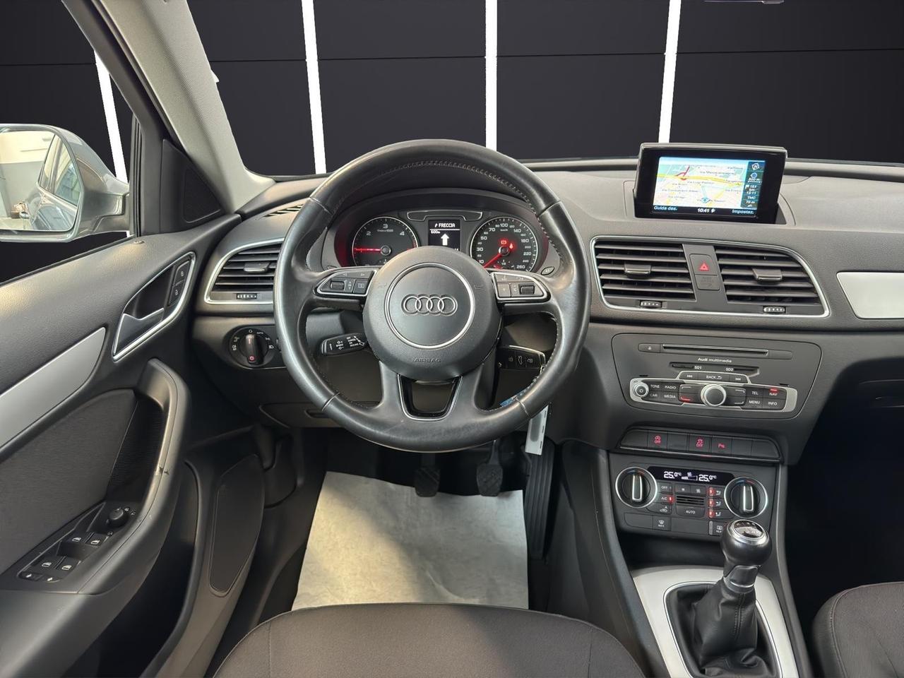 Audi Q3 2.0 TDI 150 CV Design